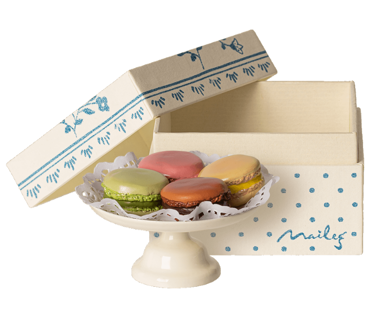 Macarons et cholat chaud